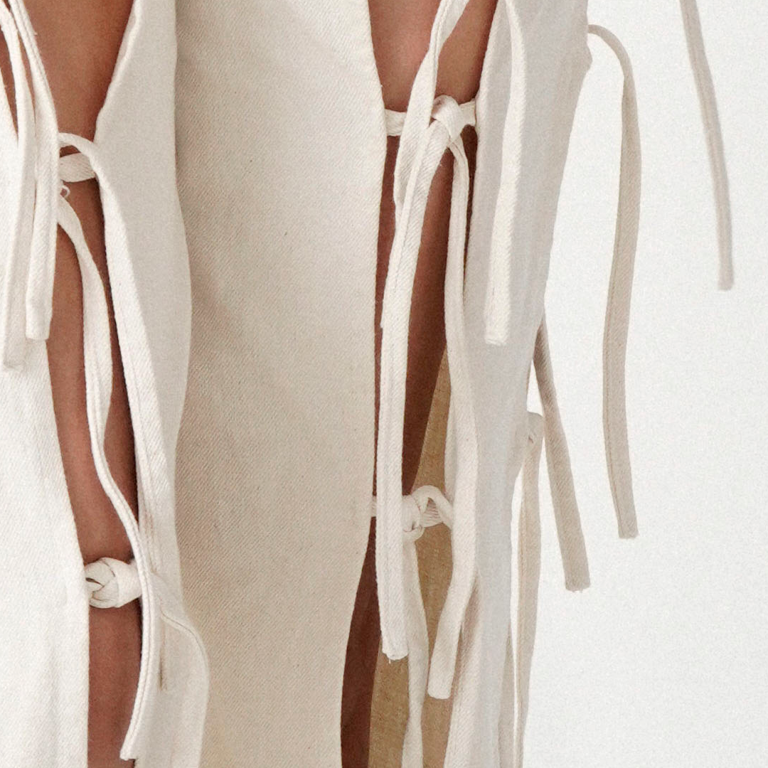 pantalón tiras, nudos y secretos